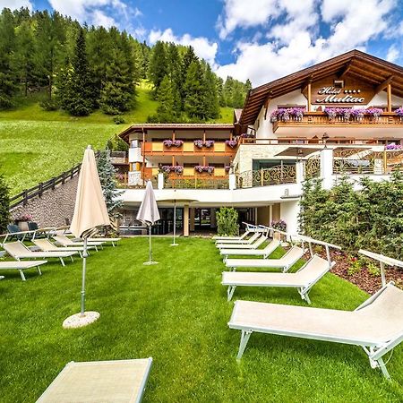 Hotel Muliac セルヴァ・ディ・ヴァル・ガルデーナ エクステリア 写真