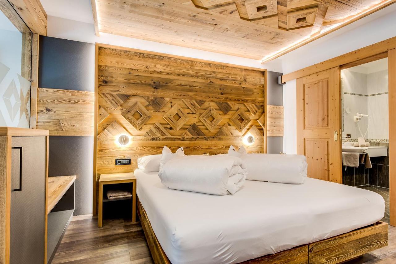 Hotel Muliac セルヴァ・ディ・ヴァル・ガルデーナ エクステリア 写真