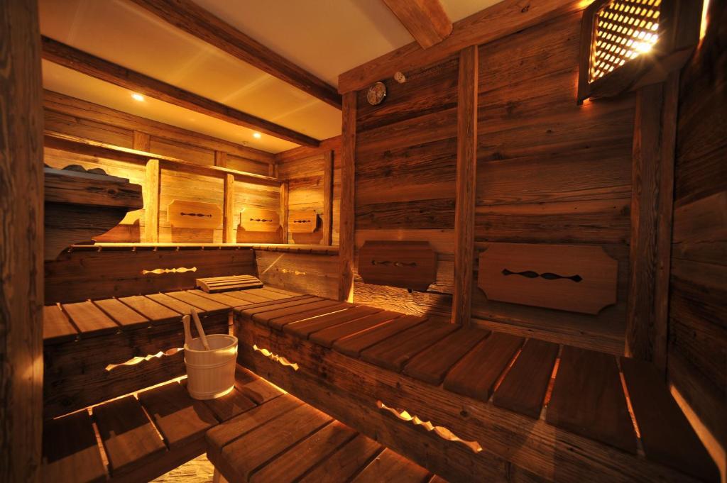 Hotel Muliac セルヴァ・ディ・ヴァル・ガルデーナ エクステリア 写真