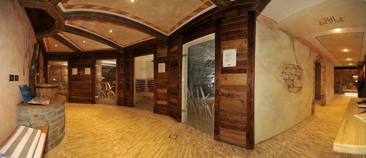 Hotel Muliac セルヴァ・ディ・ヴァル・ガルデーナ エクステリア 写真