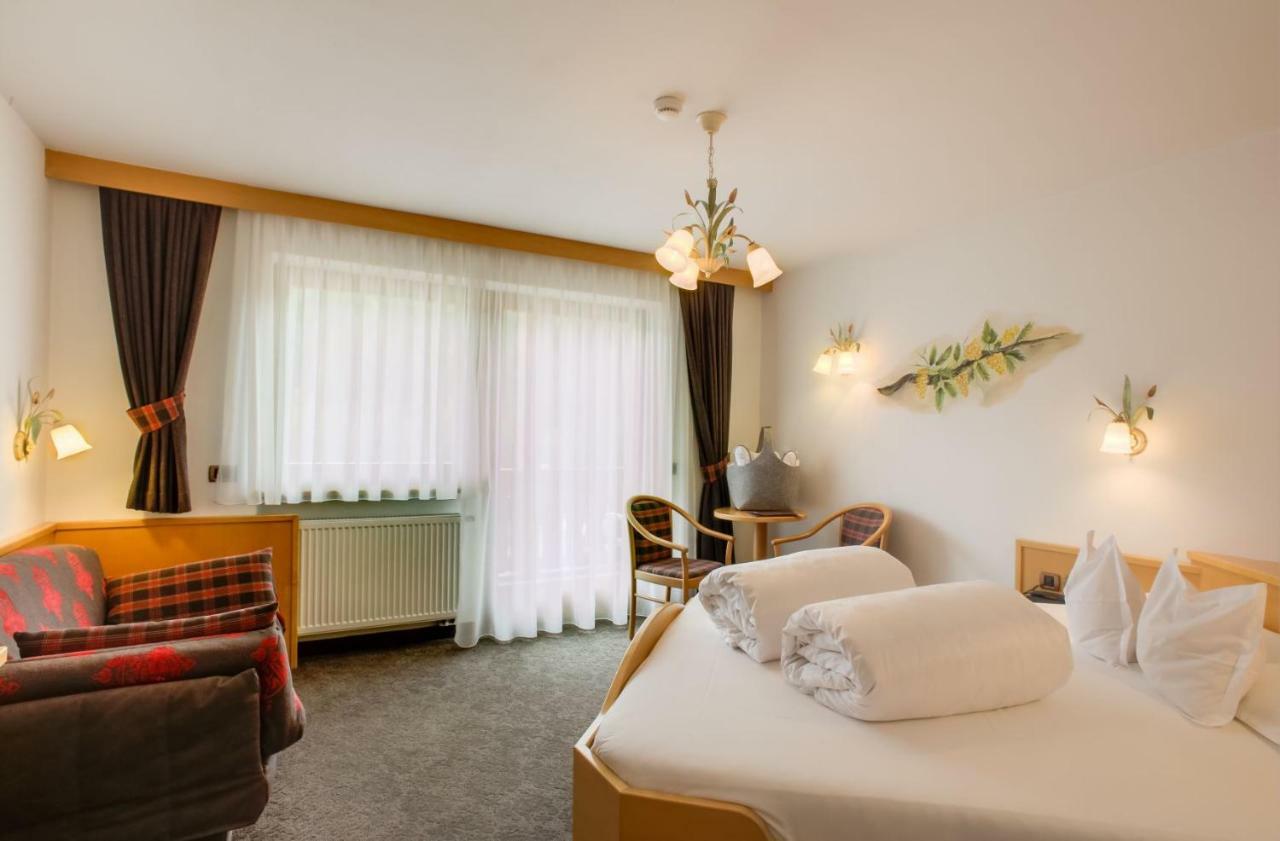Hotel Muliac セルヴァ・ディ・ヴァル・ガルデーナ エクステリア 写真